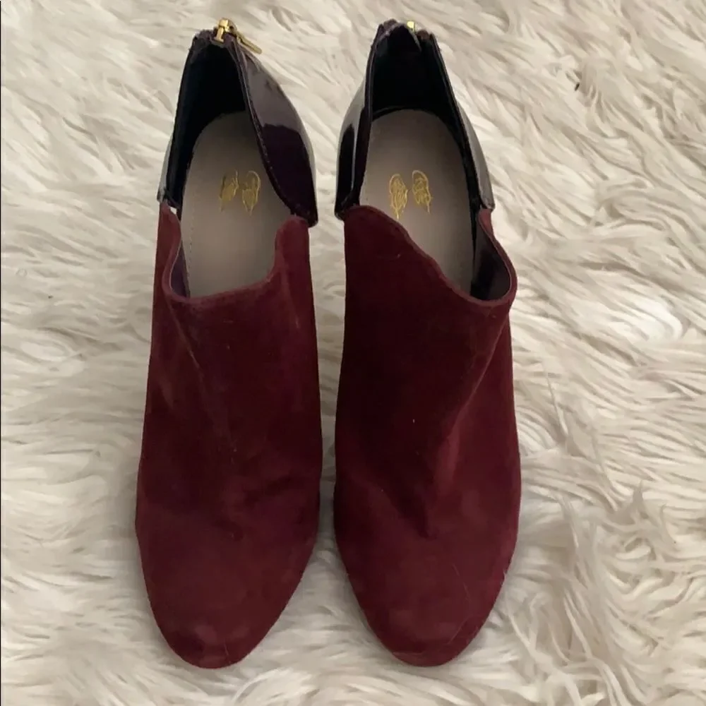 Booties   - Picture 2 of 4